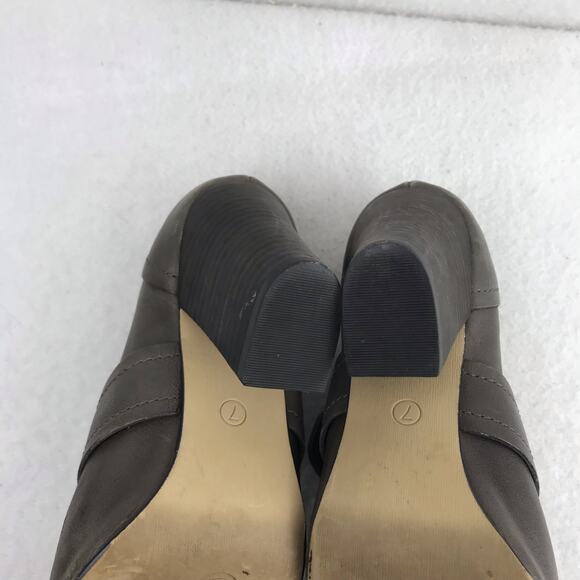 Seychelles Women's Ankle Boots Black Brown Distressed Zip Buckle 3.8" Heel Sz 7 - Picture 12 of 16